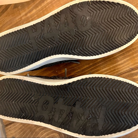 Bronze & Black Glitter P448 - Picture 5 of 6